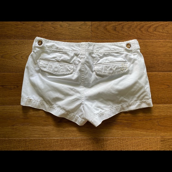 🌼3 for $20🌼 Women’s Old Navy Shorts - White - Picture 2 of 7